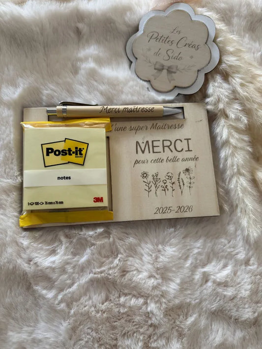 Support à post-it en bois personnalisé